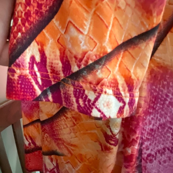 Nygard Bold Print Tunic Top Size L Asymmetrical - Picture 5 of 10